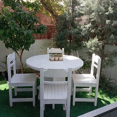 Το Διαμερισμα Τησ Μαιρησ Or Mary'S Apartment Paradíszi Kültér fotó