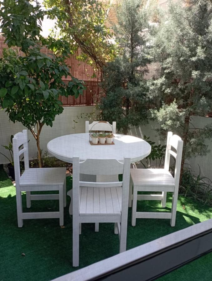 Το Διαμερισμα Τησ Μαιρησ Or Mary'S Apartment Paradíszi Kültér fotó