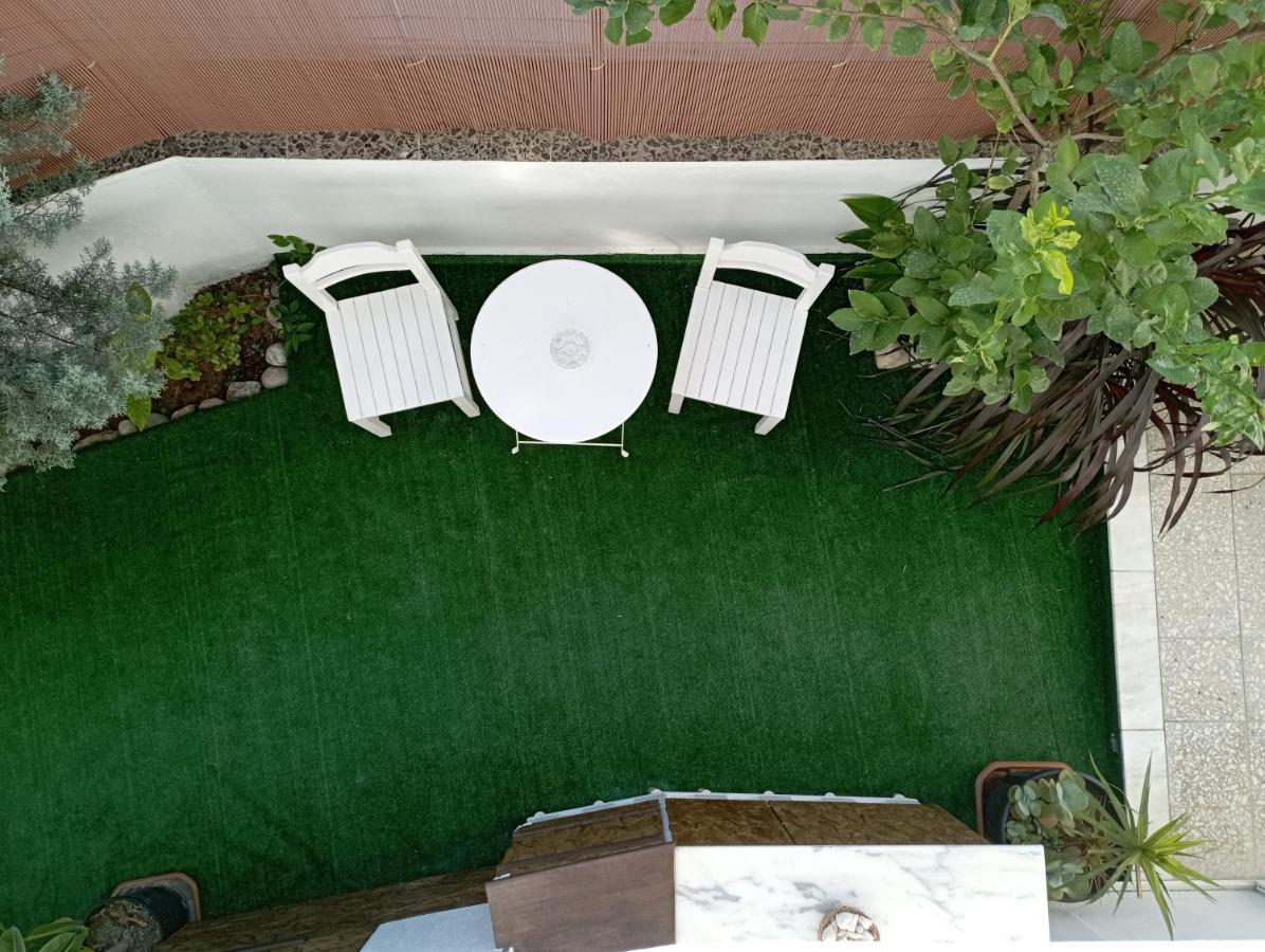 Το Διαμερισμα Τησ Μαιρησ Or Mary'S Apartment Paradíszi Kültér fotó